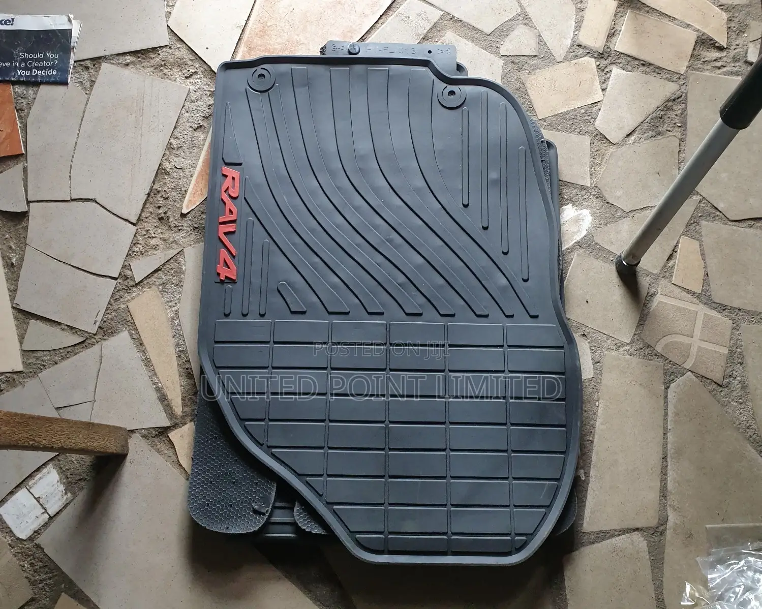 Rav4 Follow Come Footmat