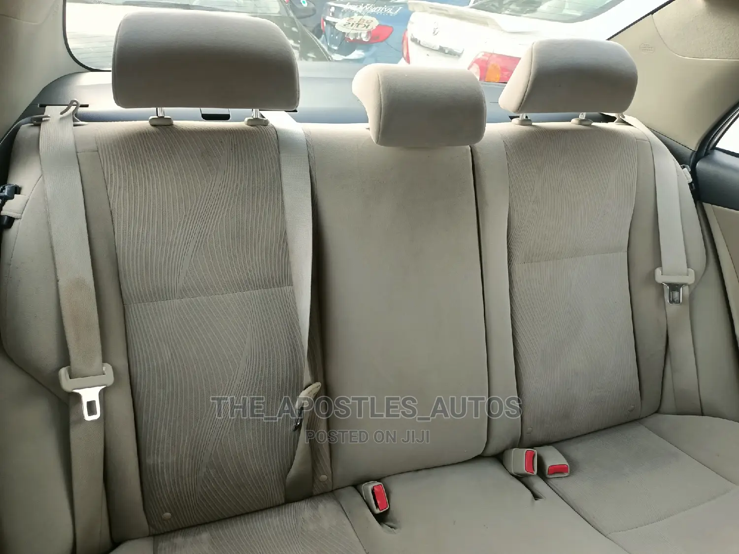 Toyota Corolla LE 4dr Sedan (1.8L 4cyl 4A) 2011 Gold