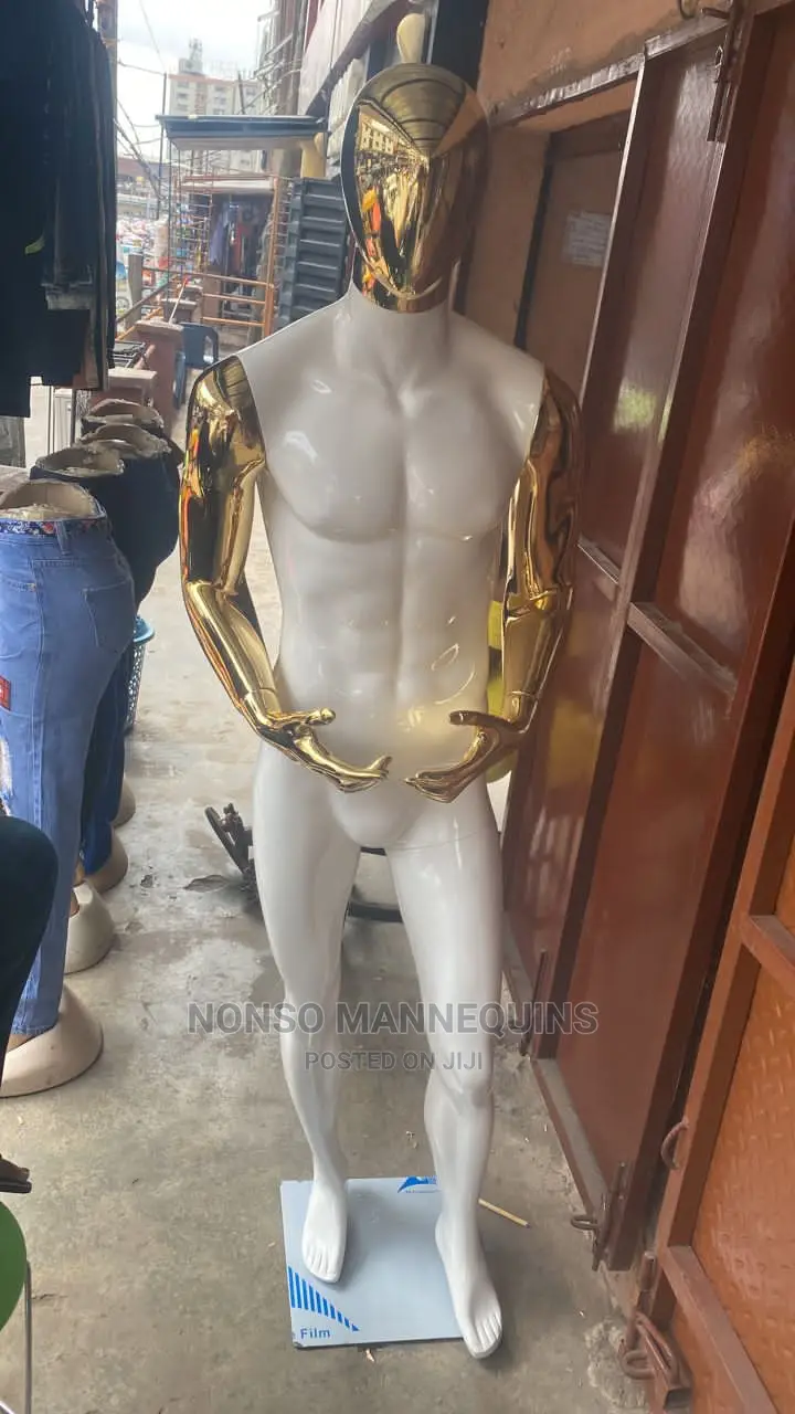 Full Male Gold And White Fibre Huge Dummy Display
