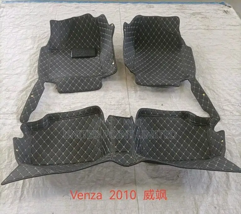 Drafted Leather Mat for Venza BLK