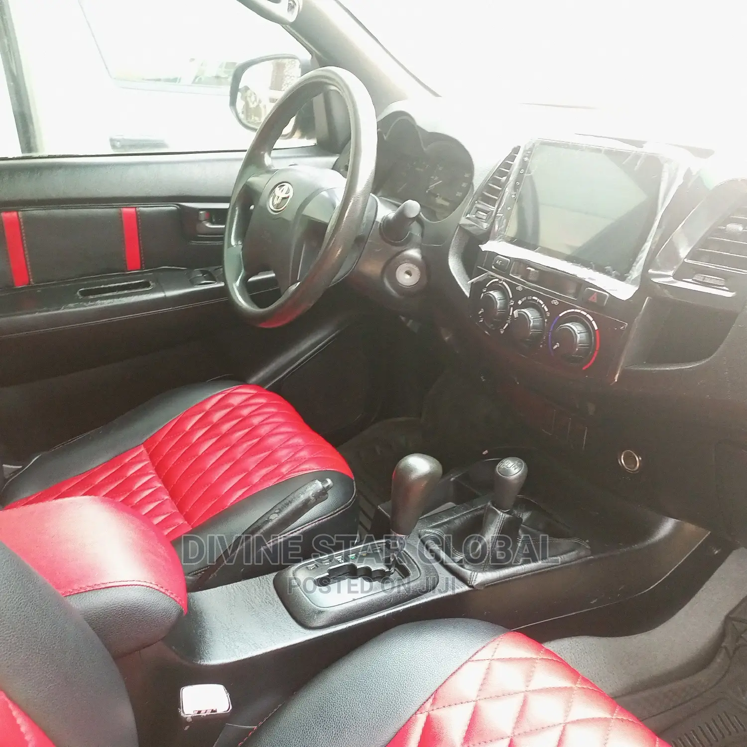 Toyota Hilux Workmate 4x4 2018 Black