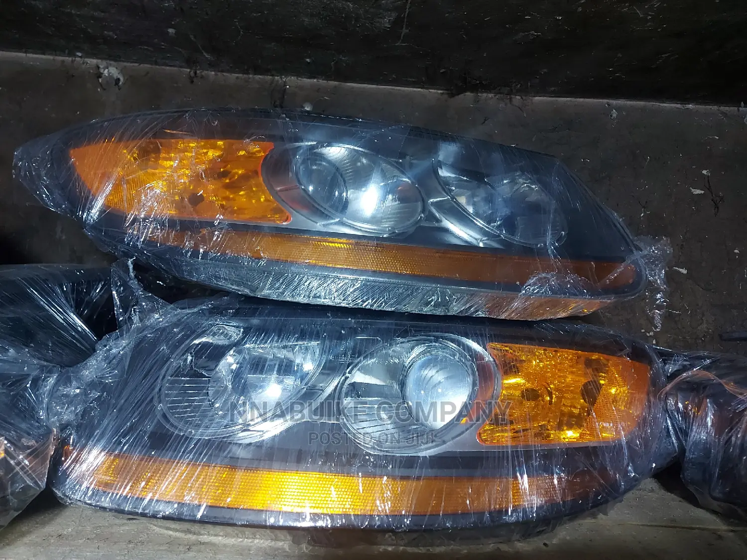 Hyundai Santafe Headlamp 2010