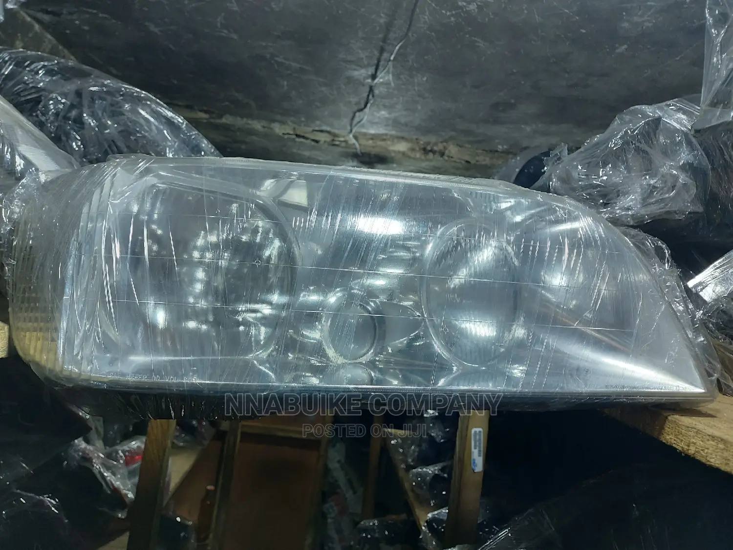 Hyundai Equus 2008 Headlamp