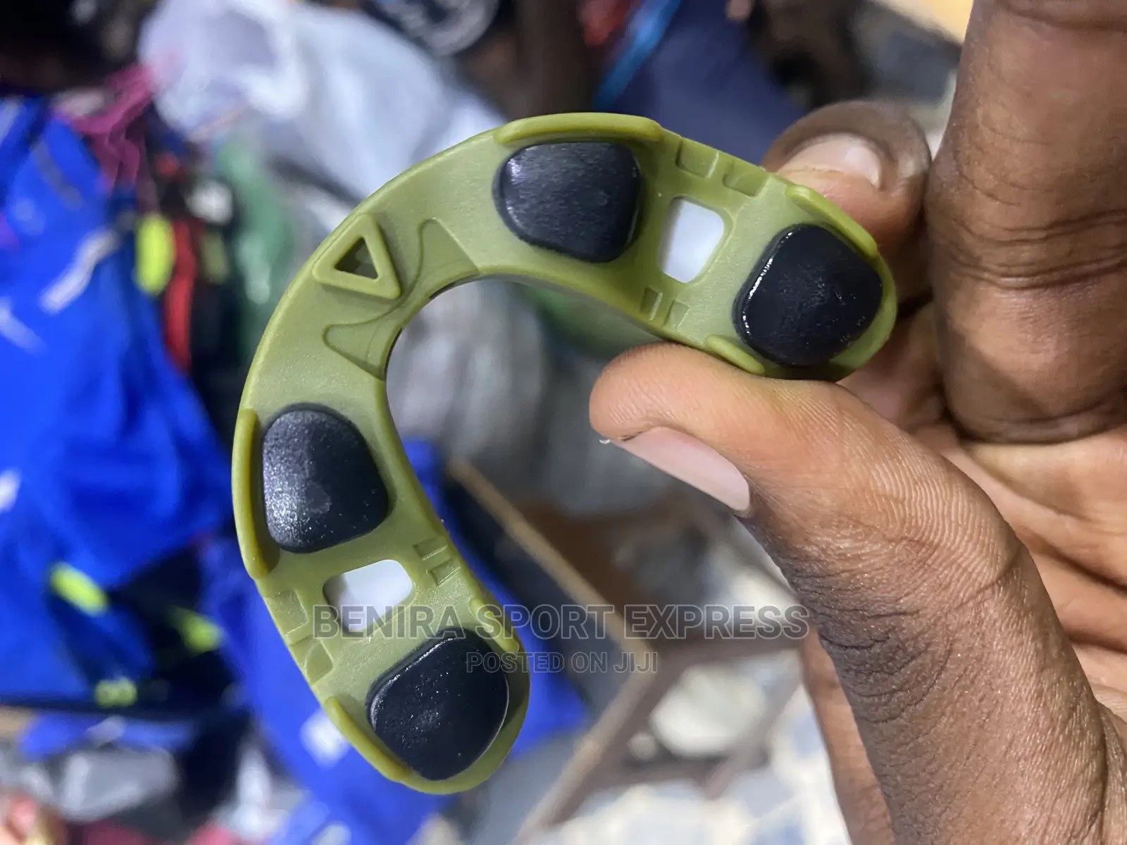 Mouth Guard ( 01 )