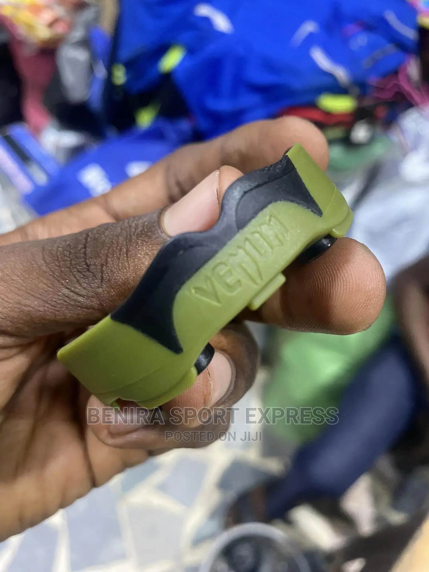 Mouth Guard ( 01 )