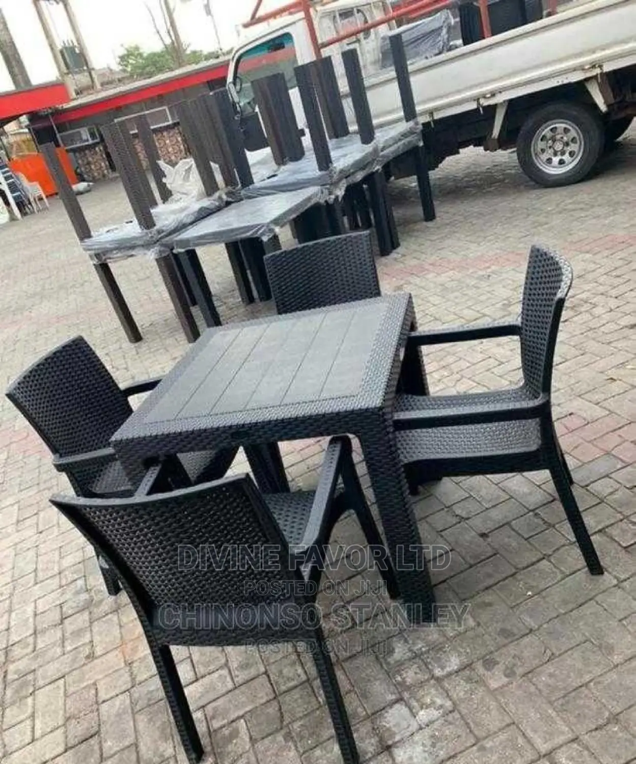 4 Seater Outdoor Table and Chairs.