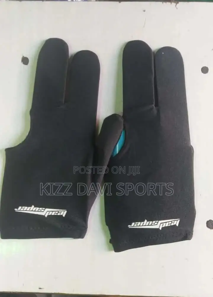 Snooker Gloves