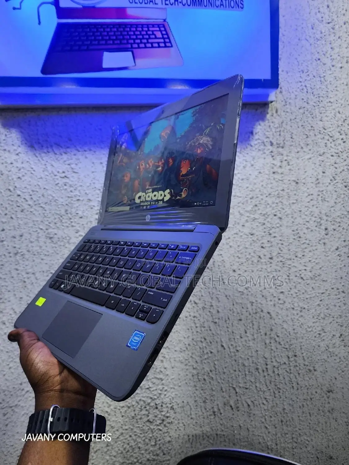 Laptop HP Stream 11 Pro G4 EE 4GB Intel SSD 60GB