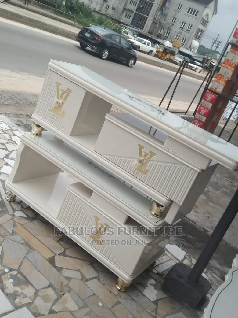 Modern Foreign Tv Stand and Center Table Set