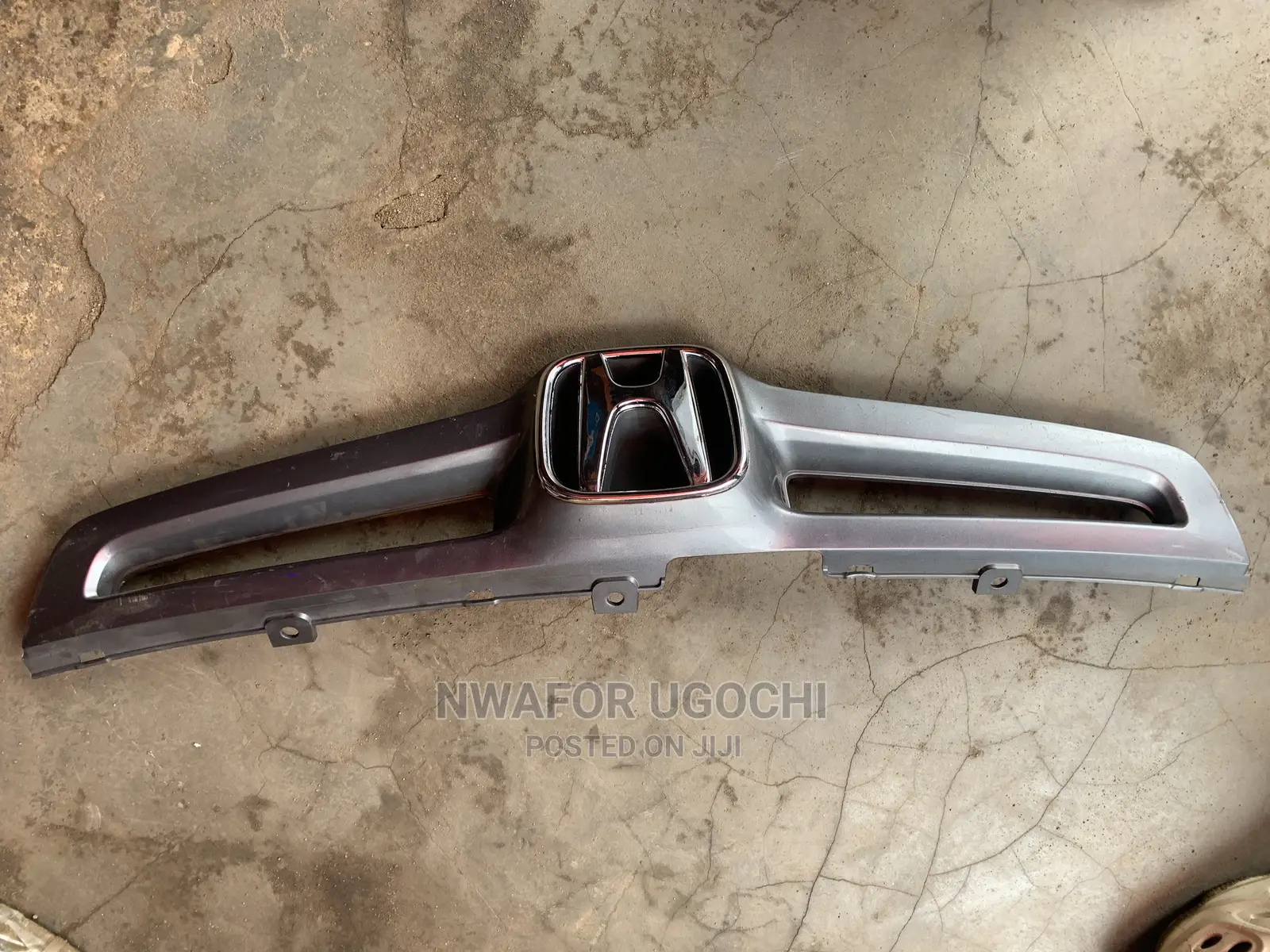 Front Grill for 2003-2005 Accord