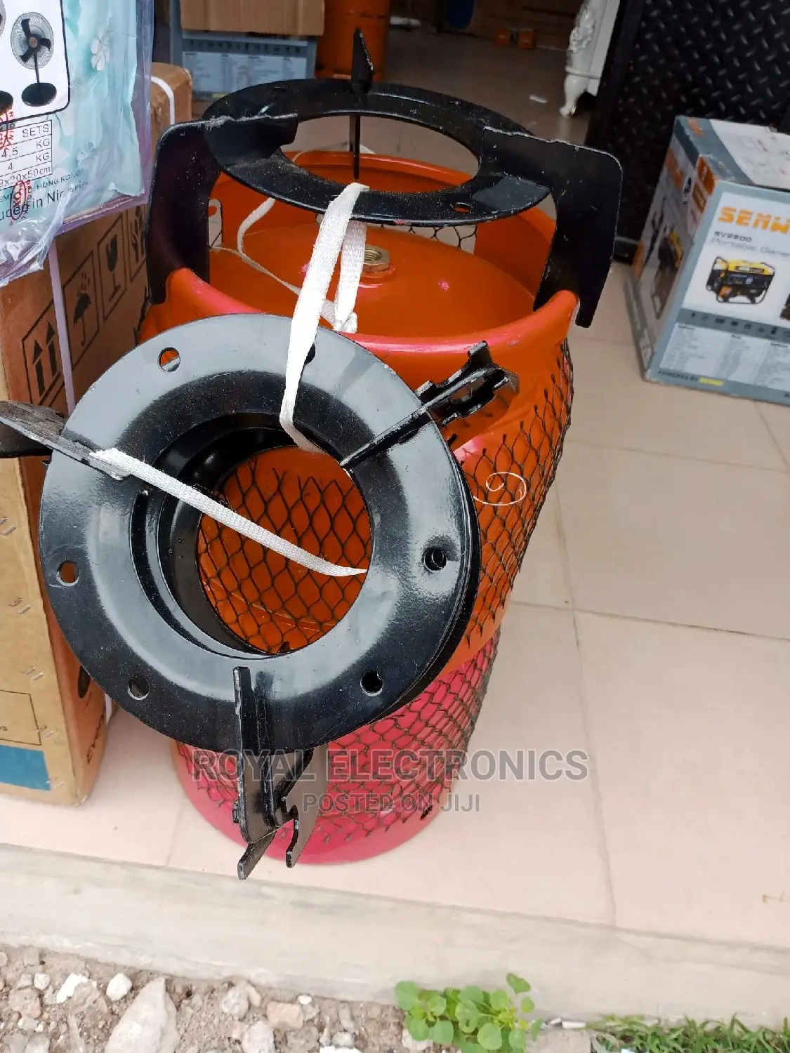 Very New 6kg Gas Cylinder With Iron Sitter Burner
