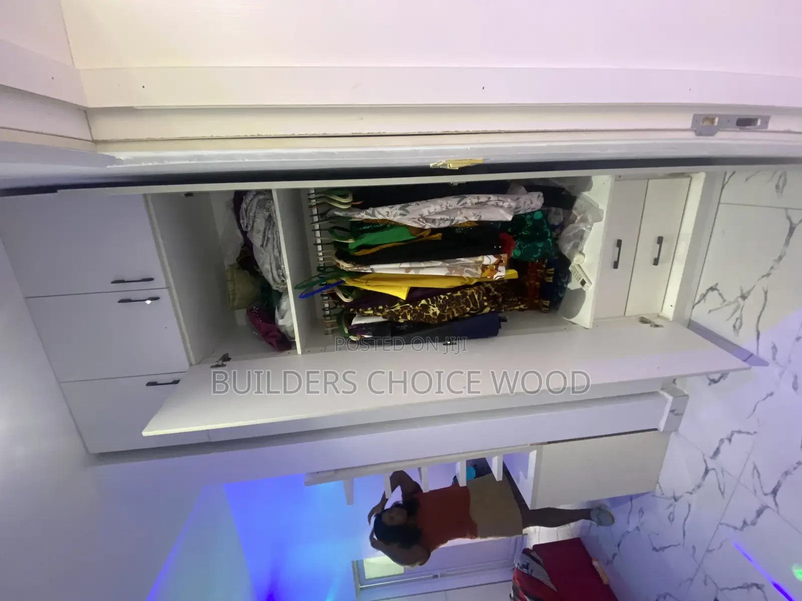 Wardrobe With Glossy Surface