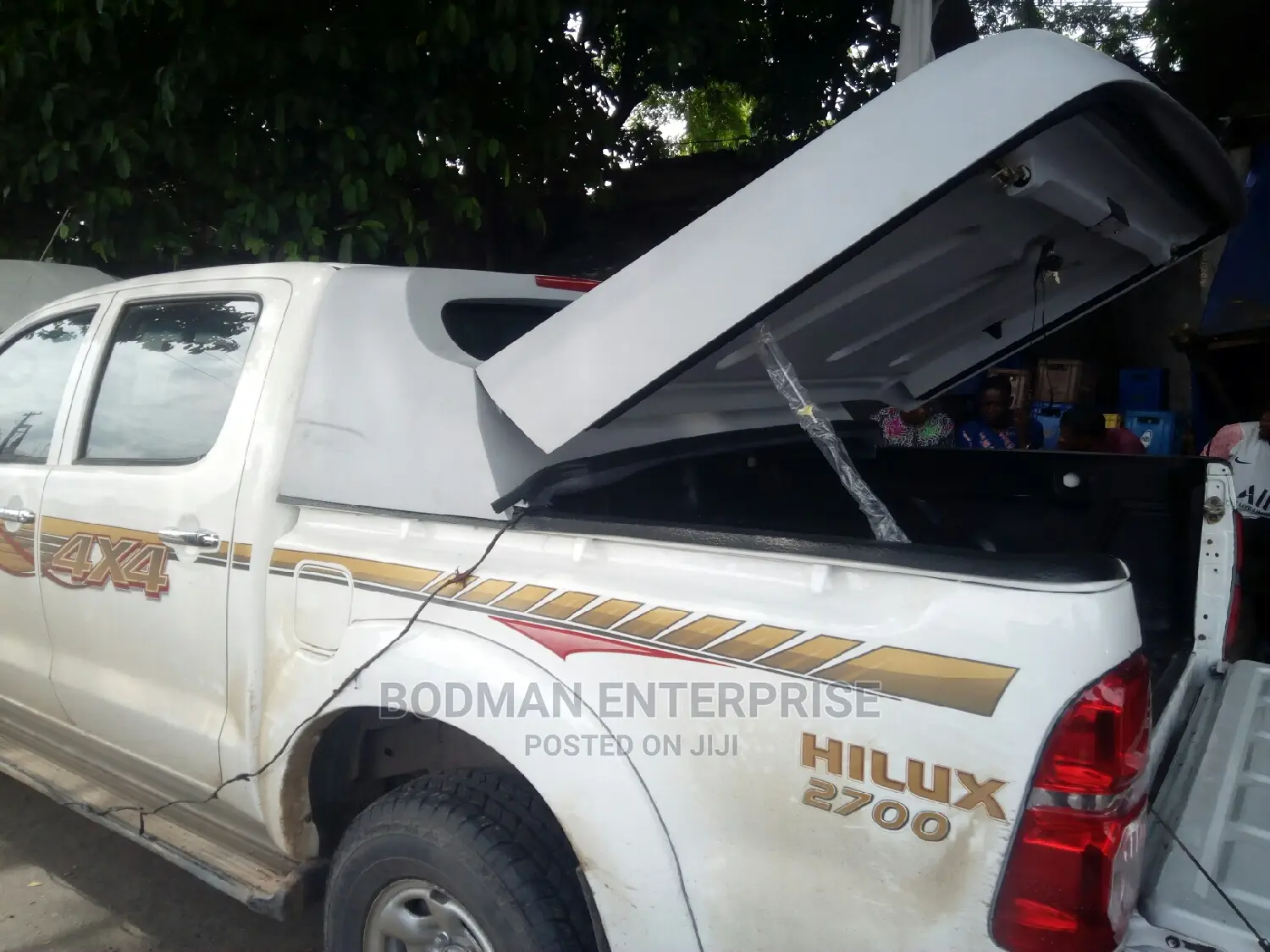 Boot Cover Carry Boy for Toyota Hilux *+