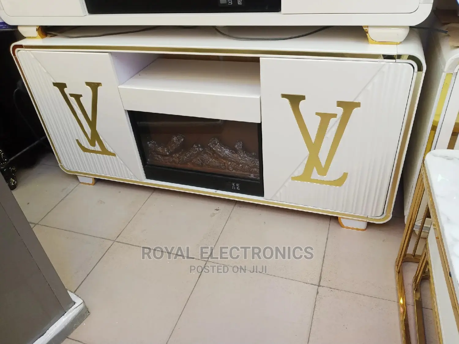 Best Quality LV Tv Stand With Fire Display