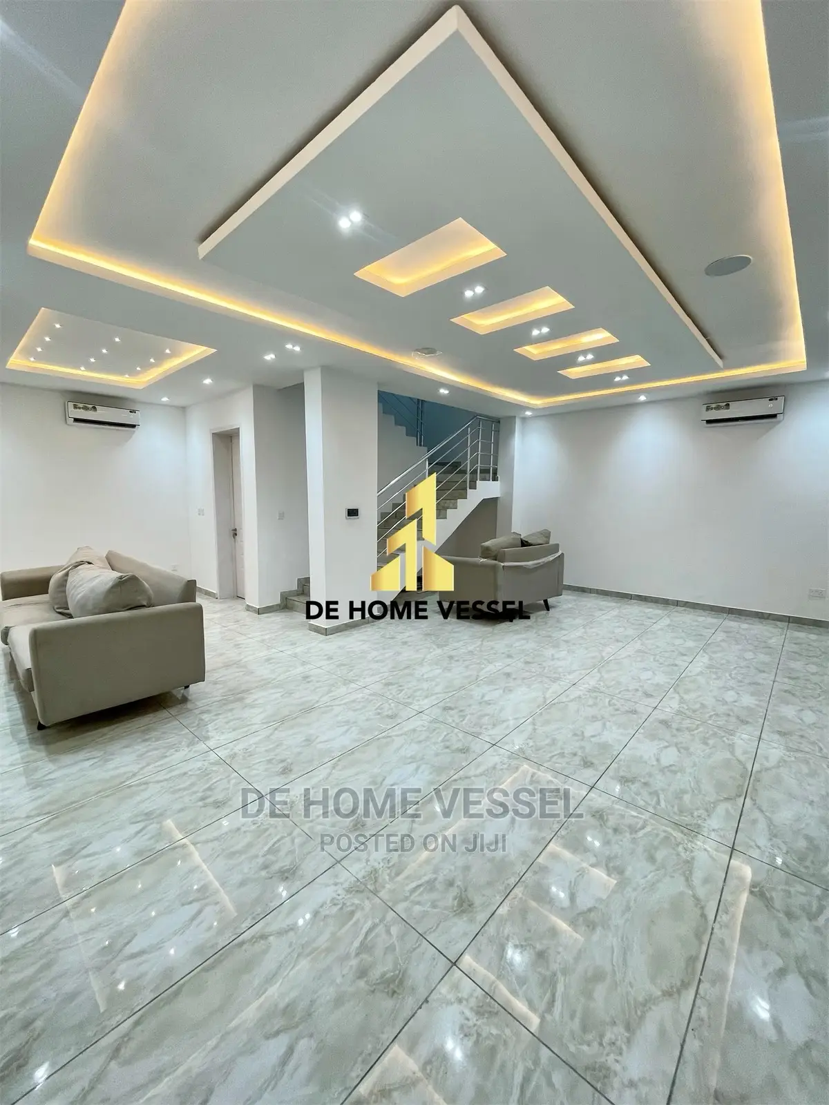 4bdrm Townhouse/Terrace in Victoria Island for sale