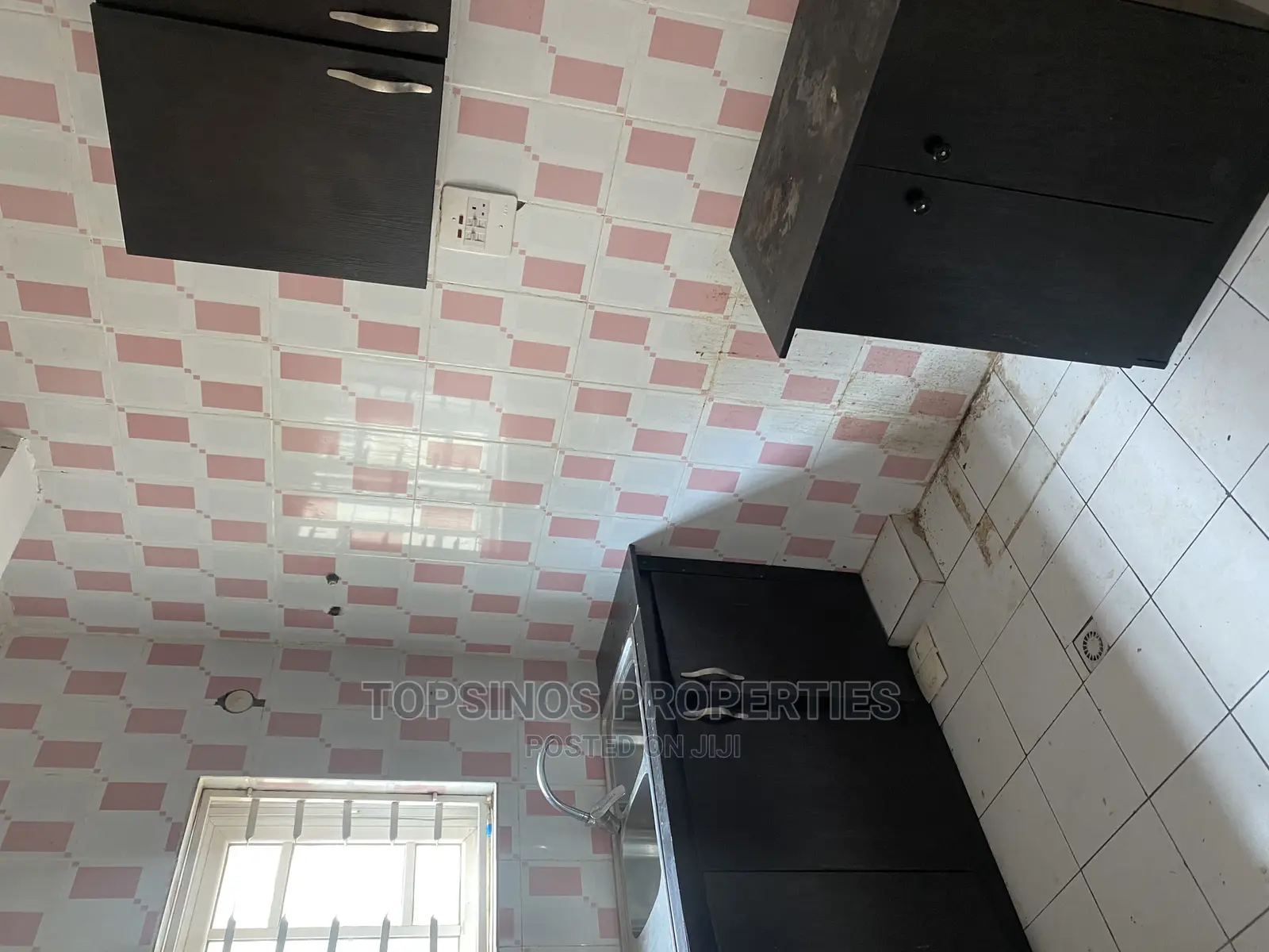 2bdrm Block of Flats in Dawaki for rent