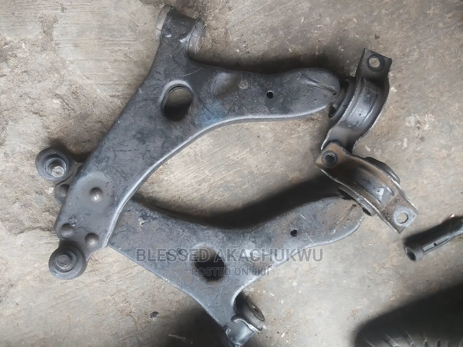 Ford Focus Low Arm O/M