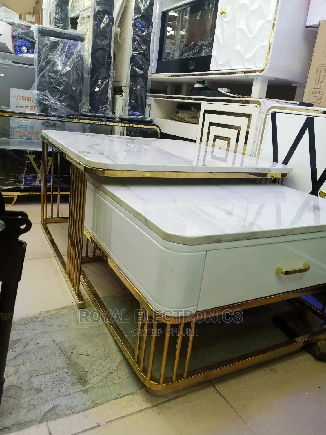 Long Lasting Imported Royal Center Table With Drawer