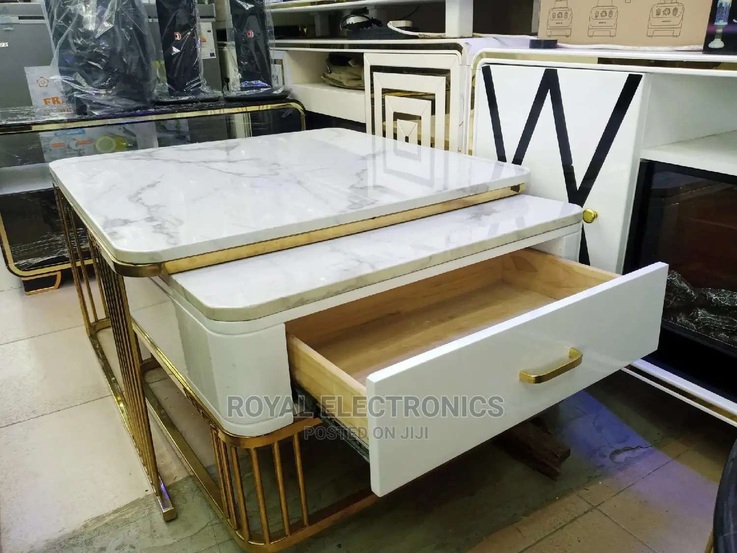 World Best Imported Royal Center Table With Drawer