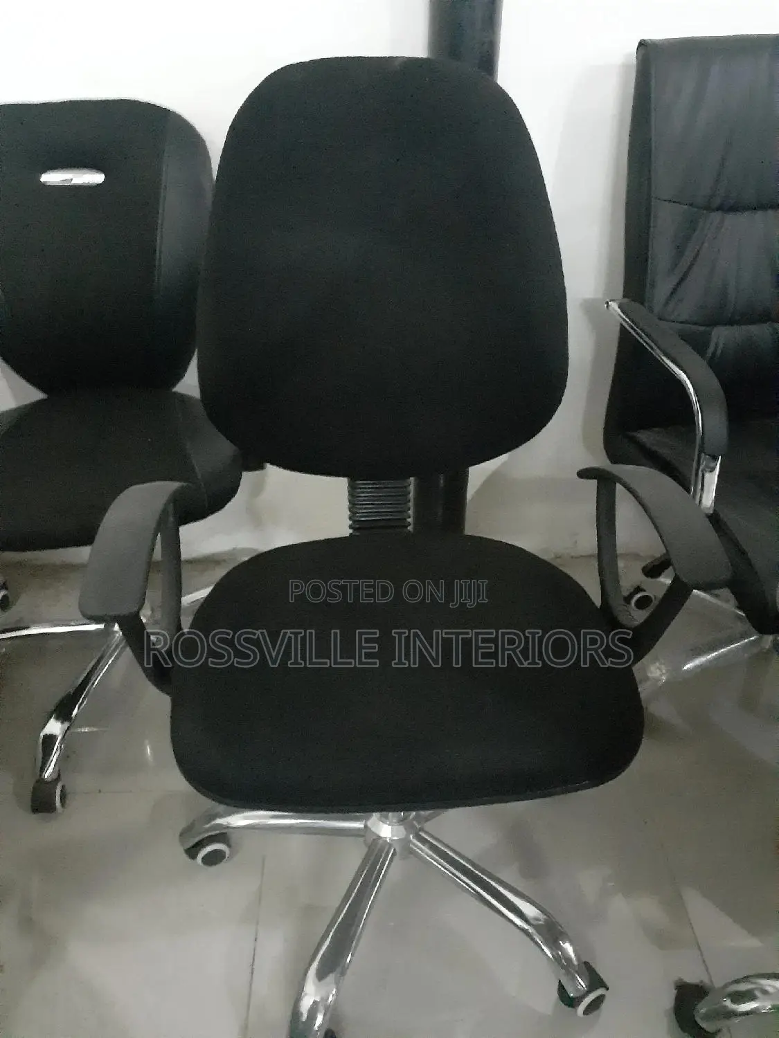 Adjustable Height Chair – Fits Everyone Highquality Swivel Chair