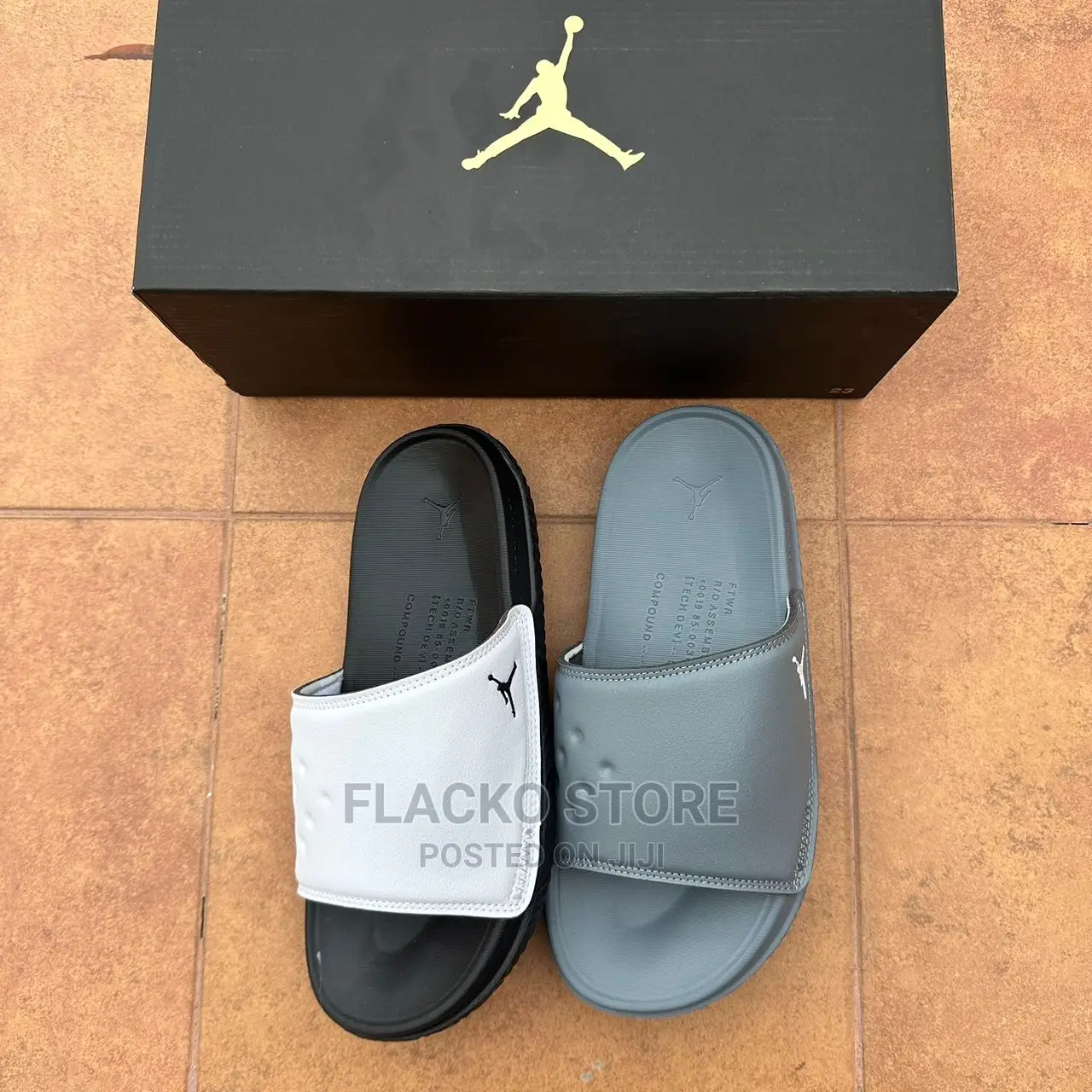Original Air Jordan Play Slides