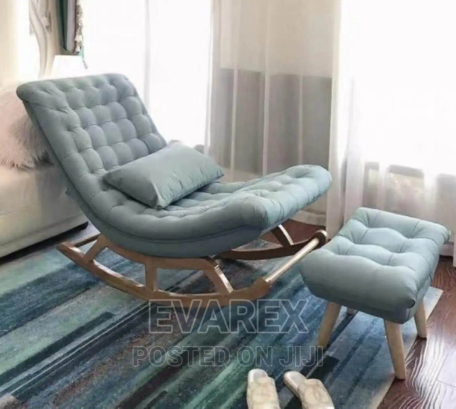 Gray Luxury Relaxing Chair