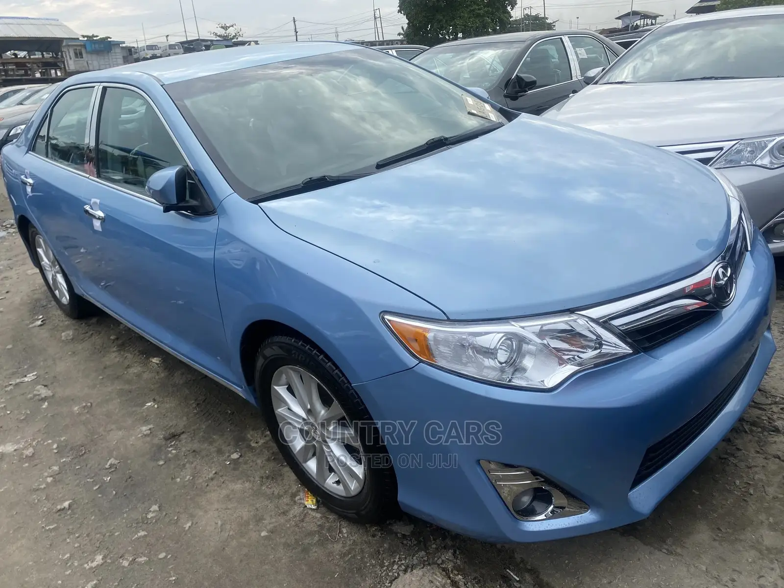Toyota Camry 2012 Blue