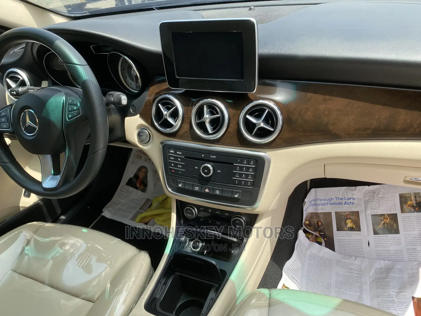 Mercedes-Benz GLA 250 2016 Black