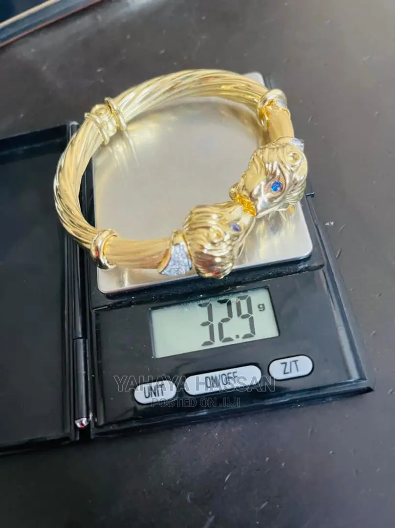Gold Dealer