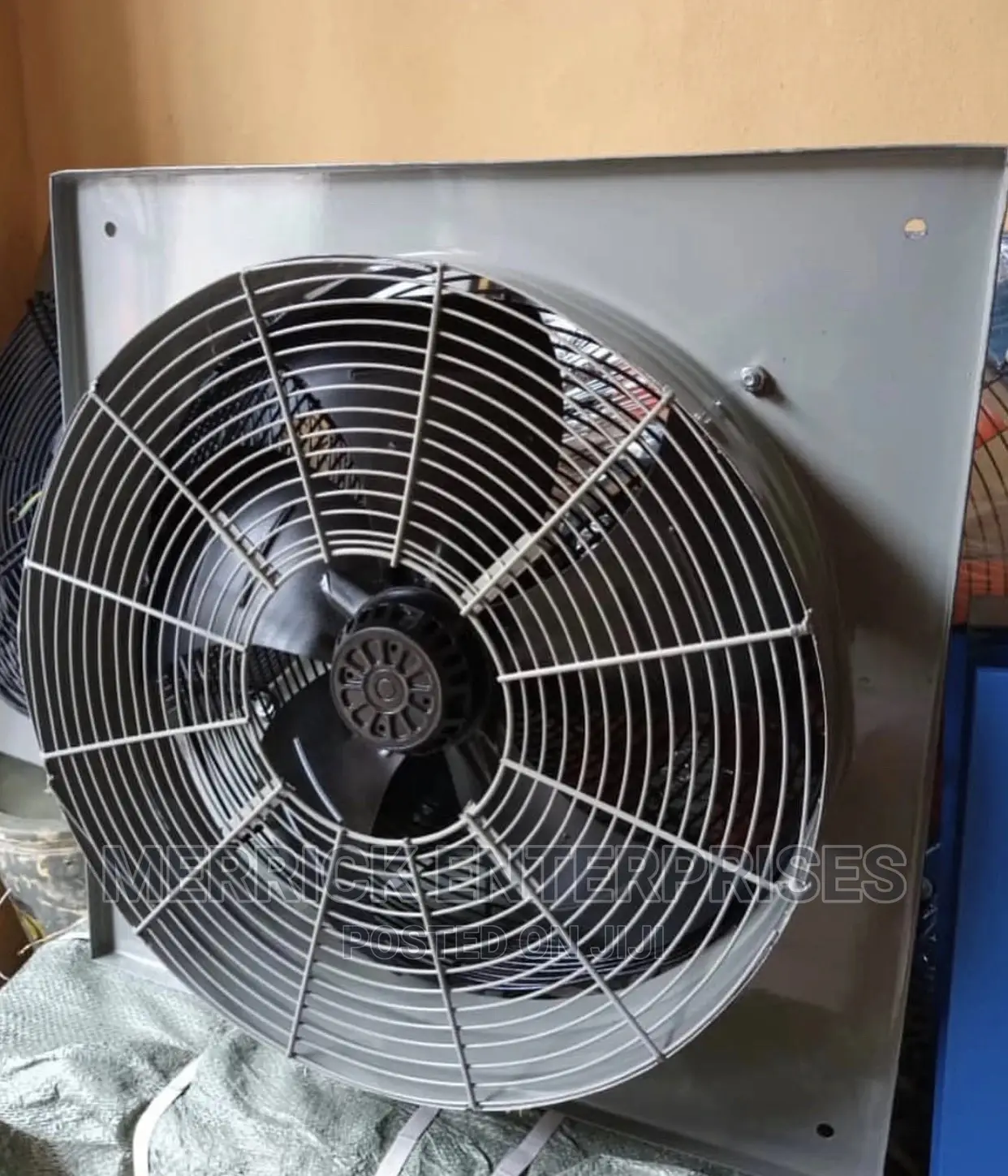 Extractor Fan 18inches With Net