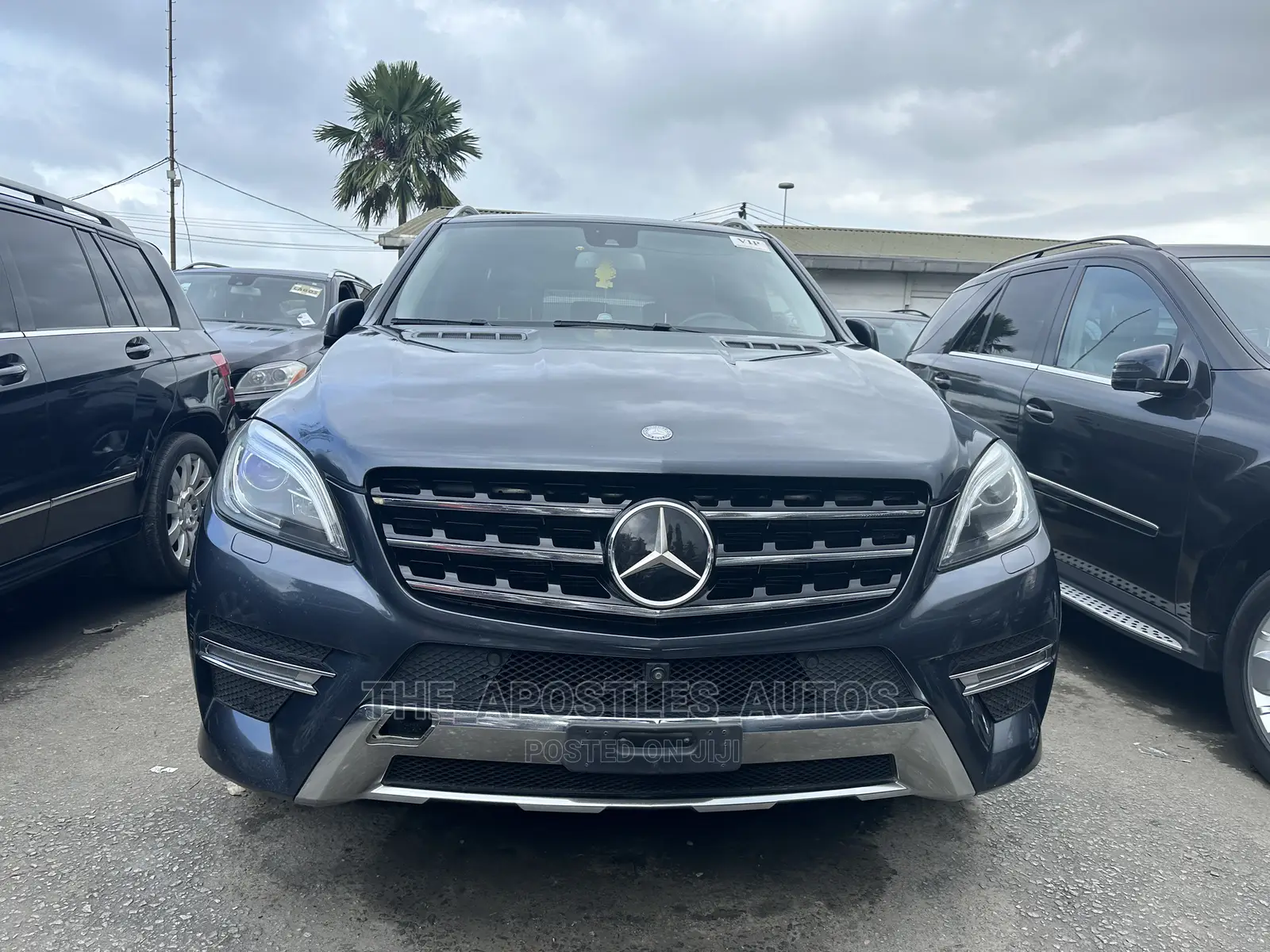 Mercedes-Benz M Class ML550 4MATIC 4dr SUV AWD (4.7L 8cyl Turbo 7A)