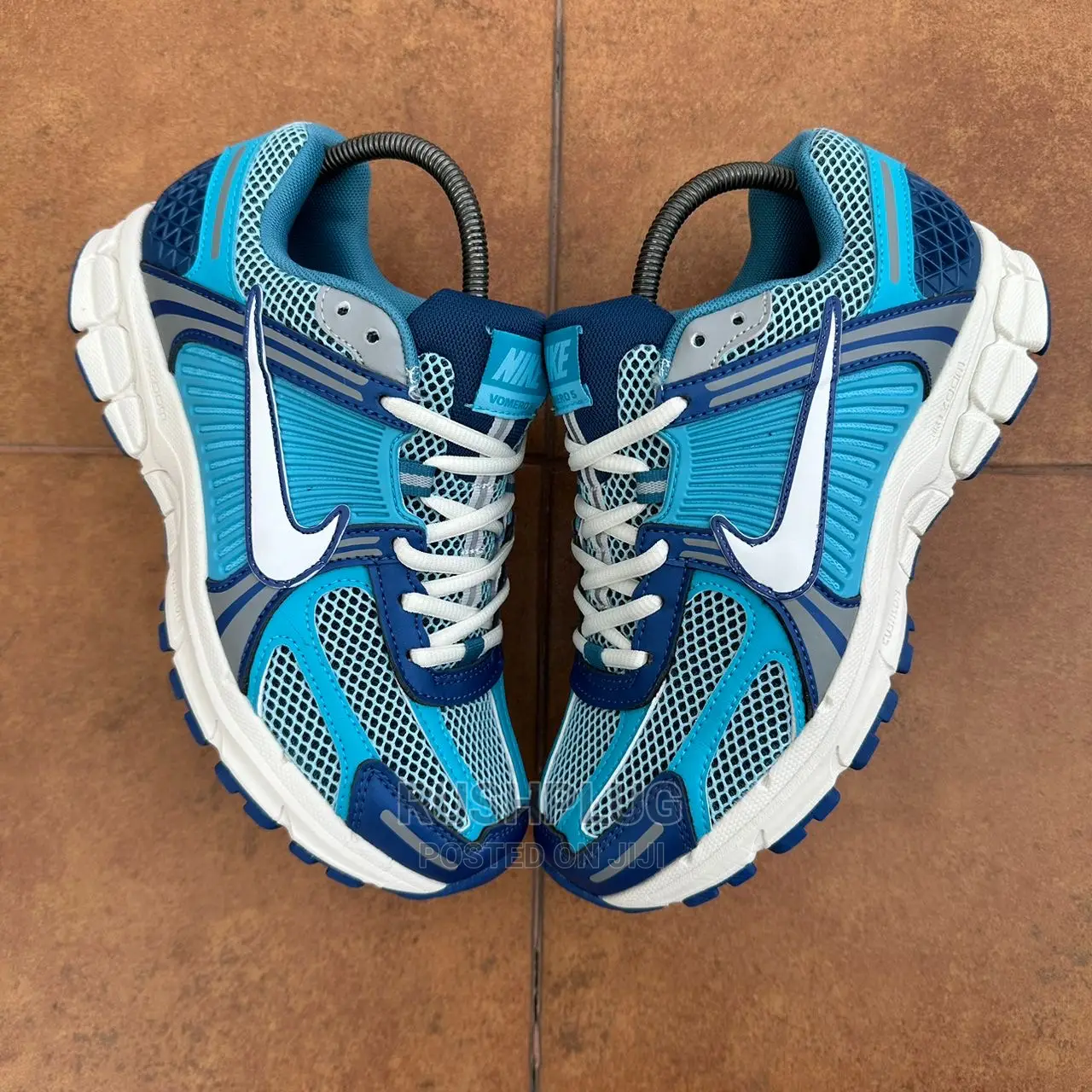 Nike Zoom Vomero 5 Worn Blue Sneakers