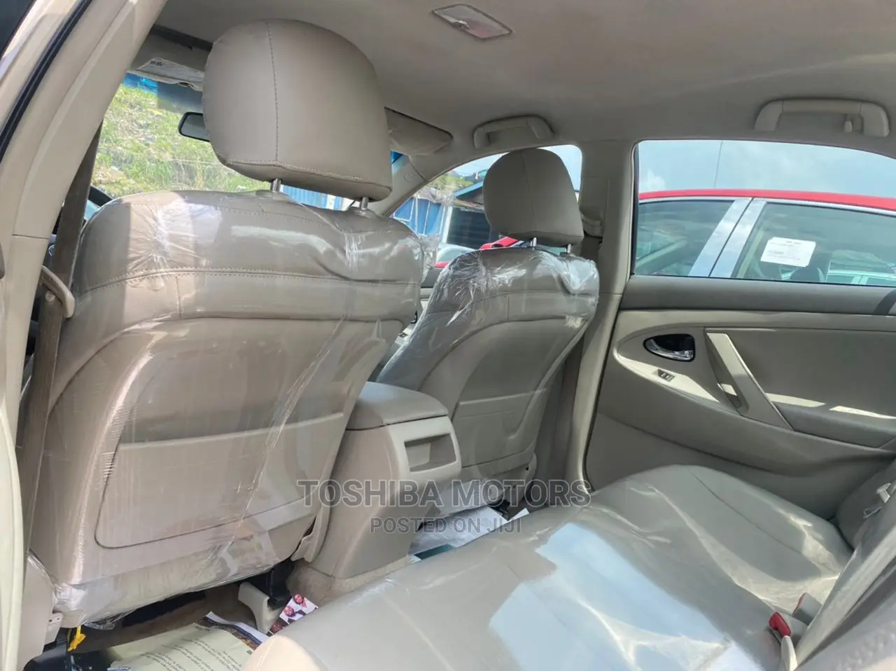 Toyota Camry 2010 Gold