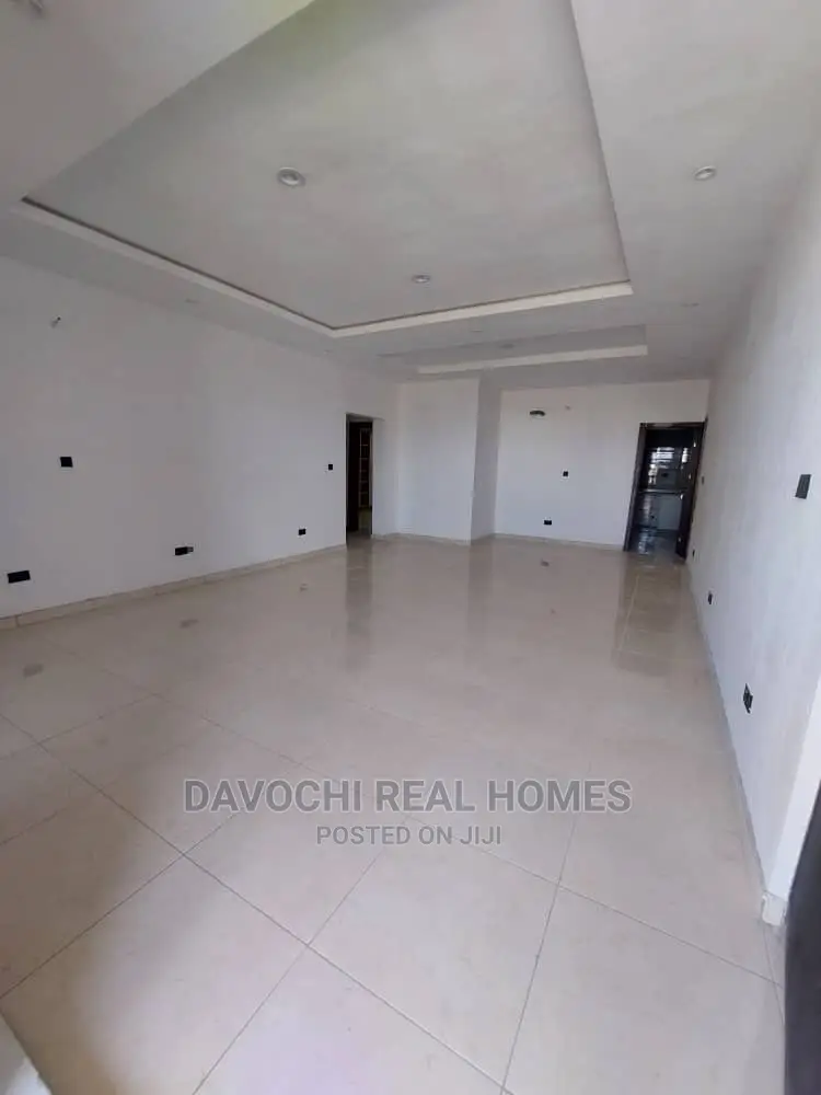 2bdrm Block of Flats in Ikate Lekki for rent