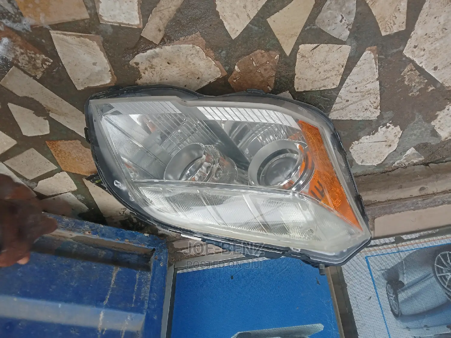 GLK 2012 Set of Non Charger Head Light