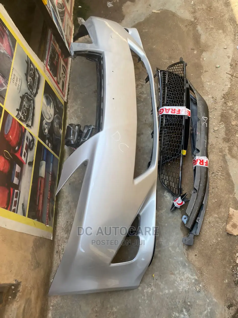 Bumper Is250 2008