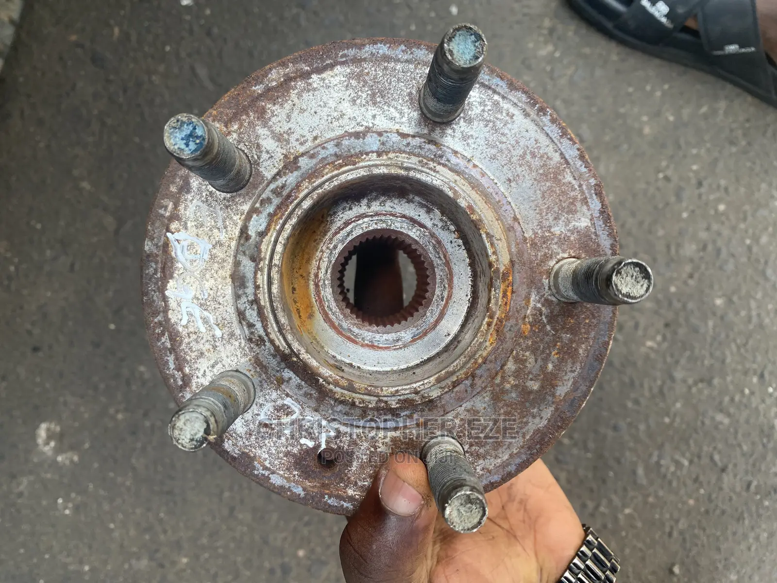 Ford Edge Back Hub 2011 2012 2013 2014