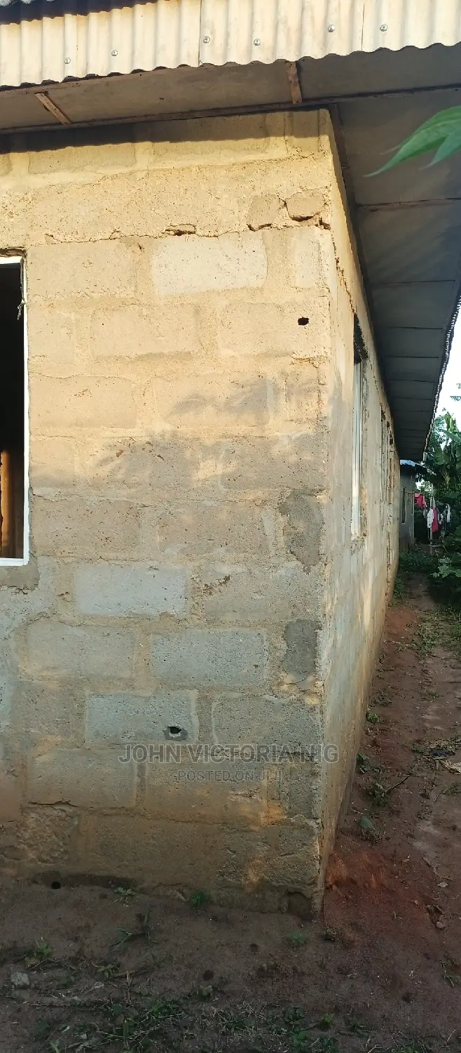 4bdrm Bungalow in Iragon, Badagry / Badagry for sale
