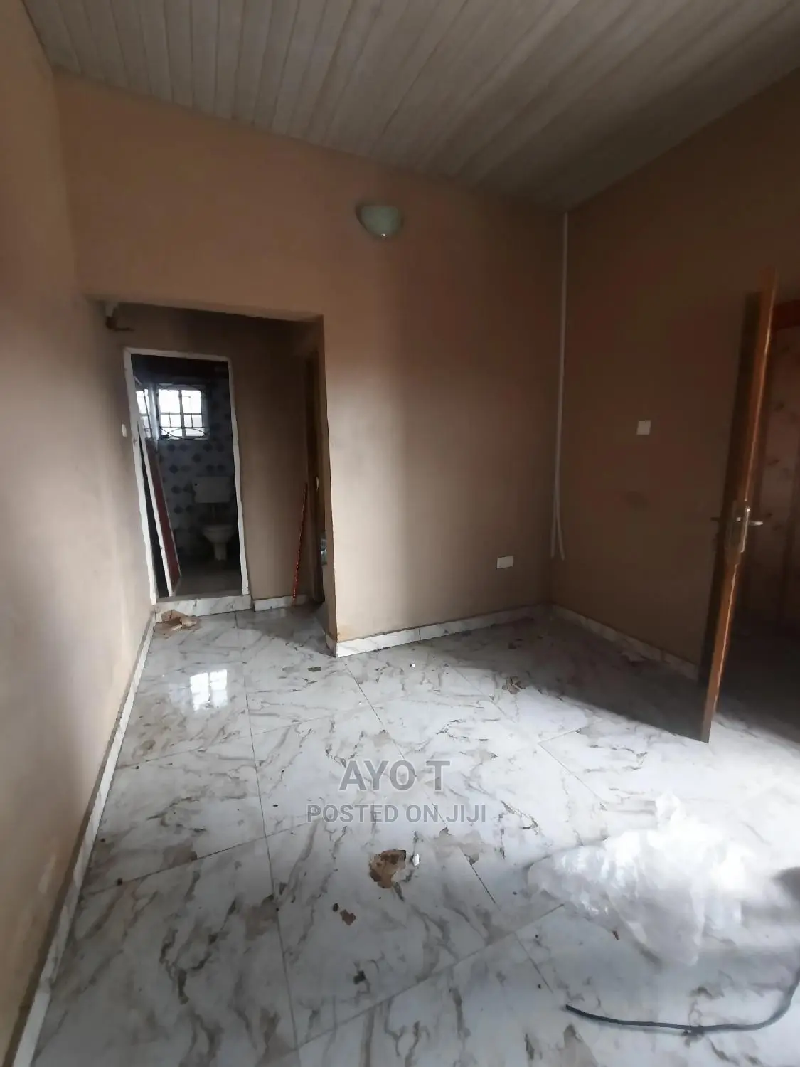 Mini Flat in Bariga for rent