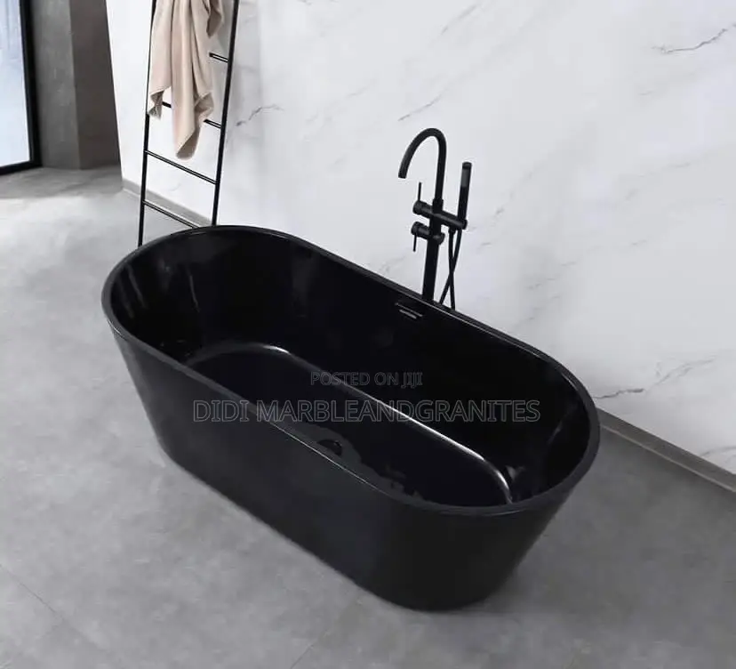 Bathtub White. B