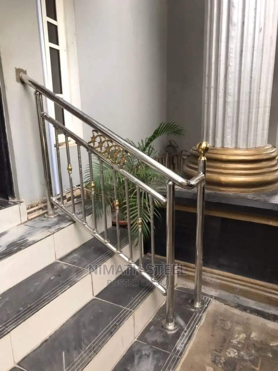 Kumbi Design Handrail