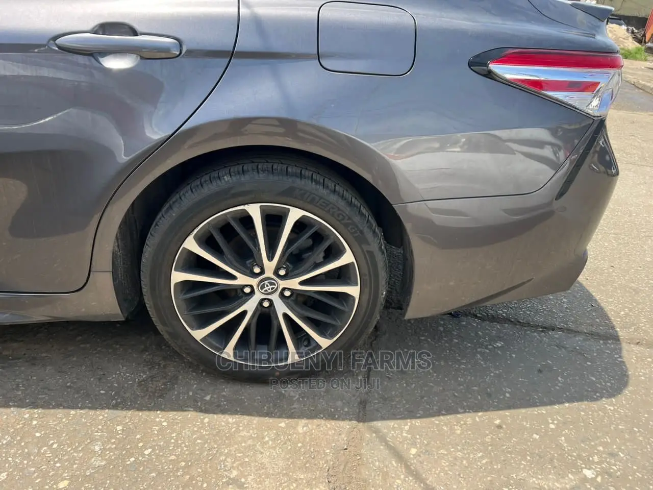 Toyota Camry SE Nightshade FWD 2020 Gray