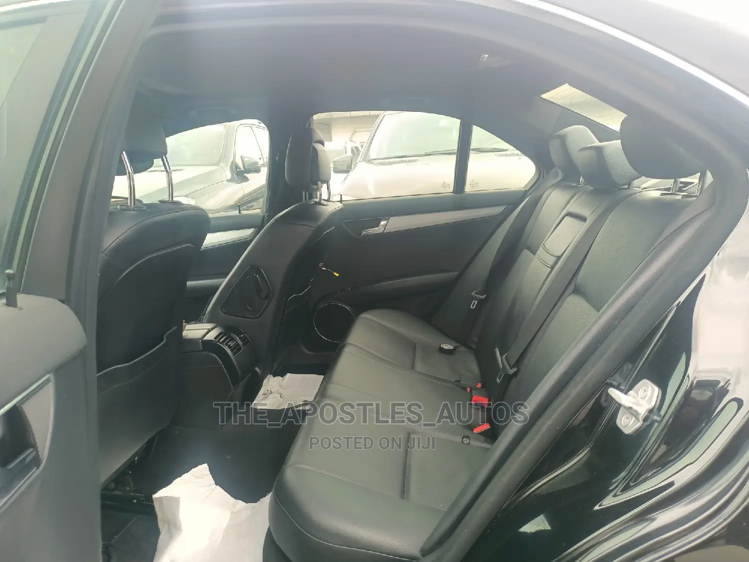 Mercedes-Benz C300 2009 Black