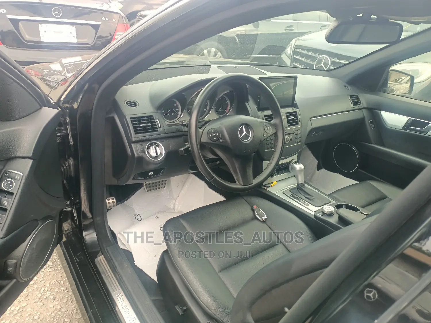 Mercedes-Benz C300 2009 Black