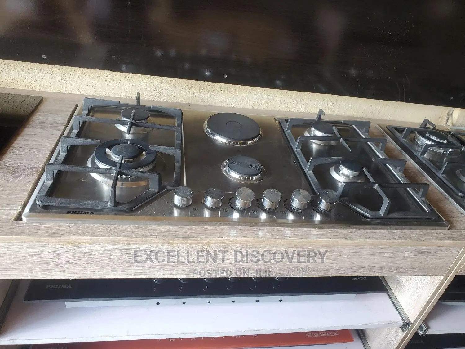Electric and Gas 6 Burner
