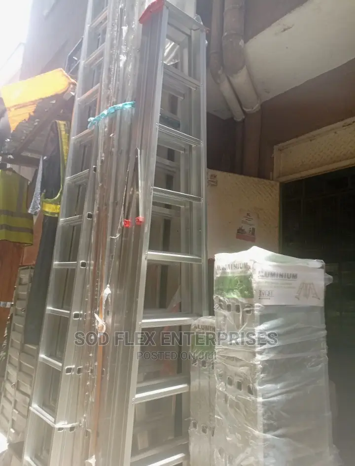 12 Step Sided Aluminium Ladder