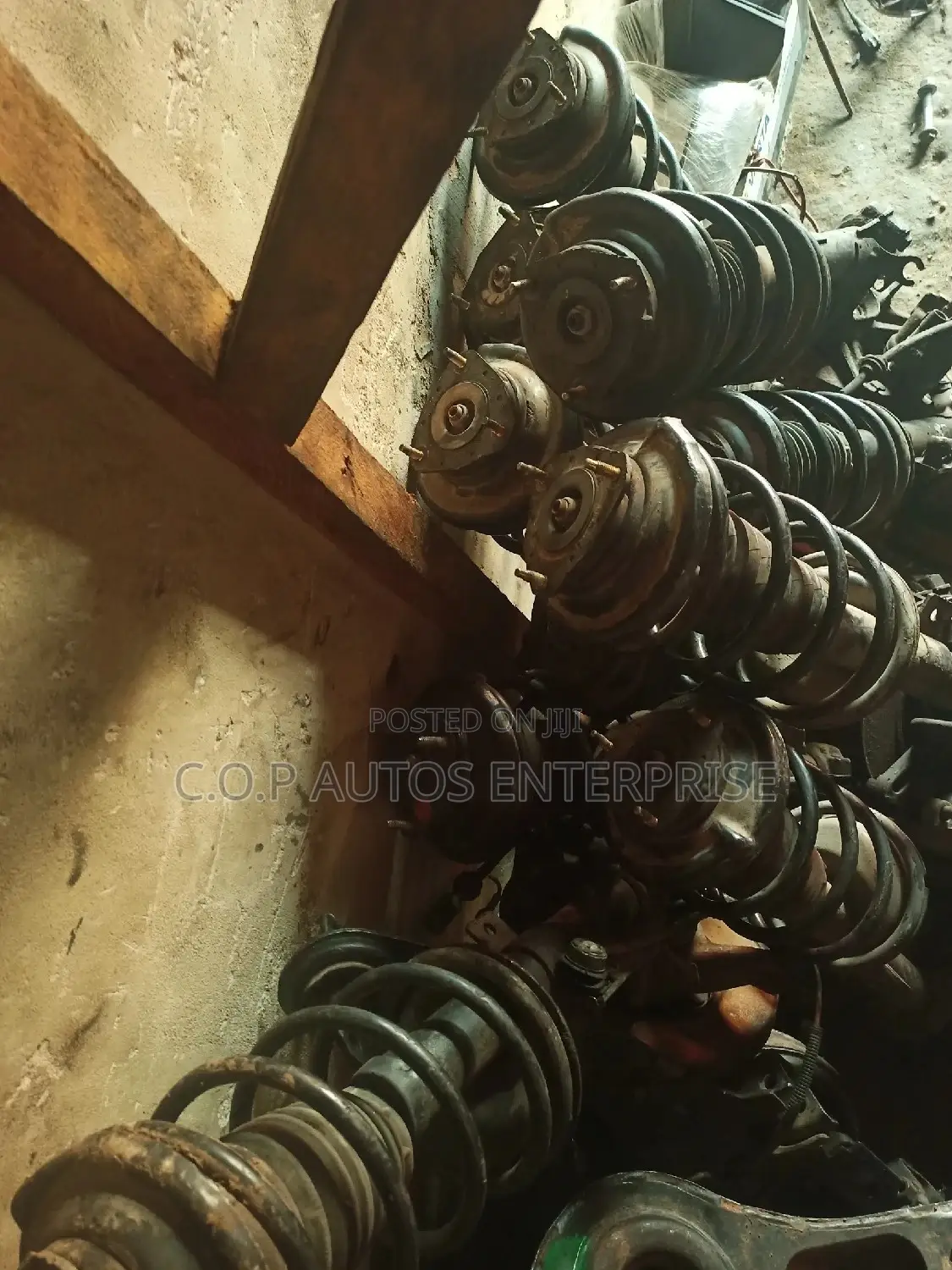 Shocks and Complete Underneath for Ford Focus