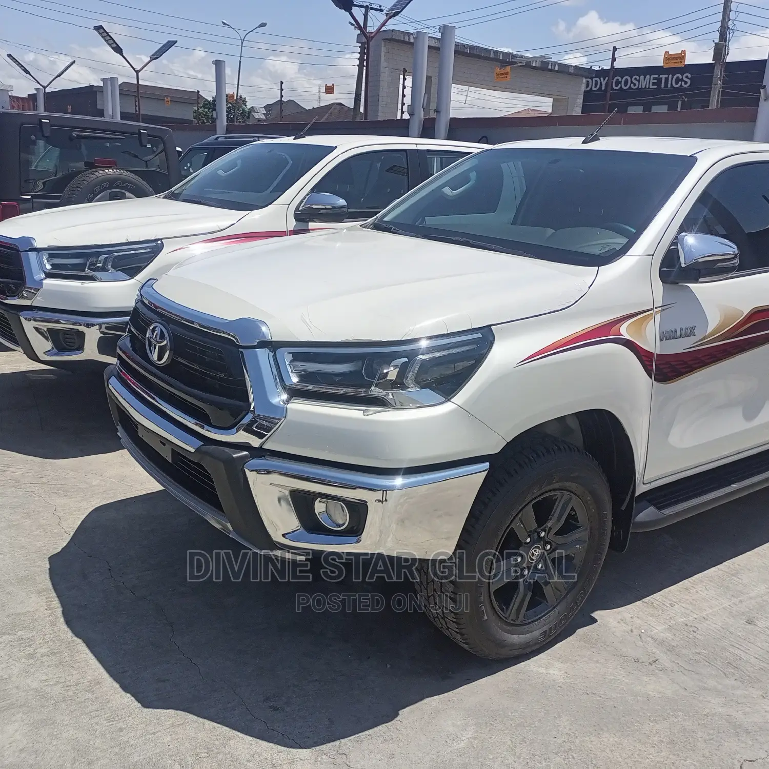 New Toyota Hilux 2023 Brown