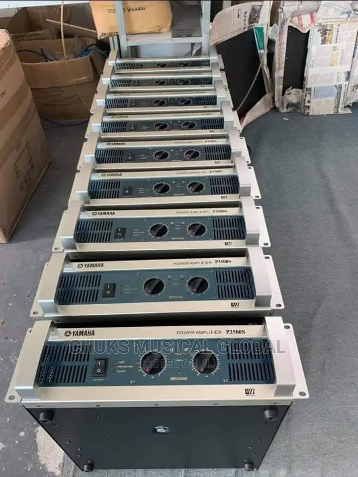 Yamaha Power Amplifier P3500s