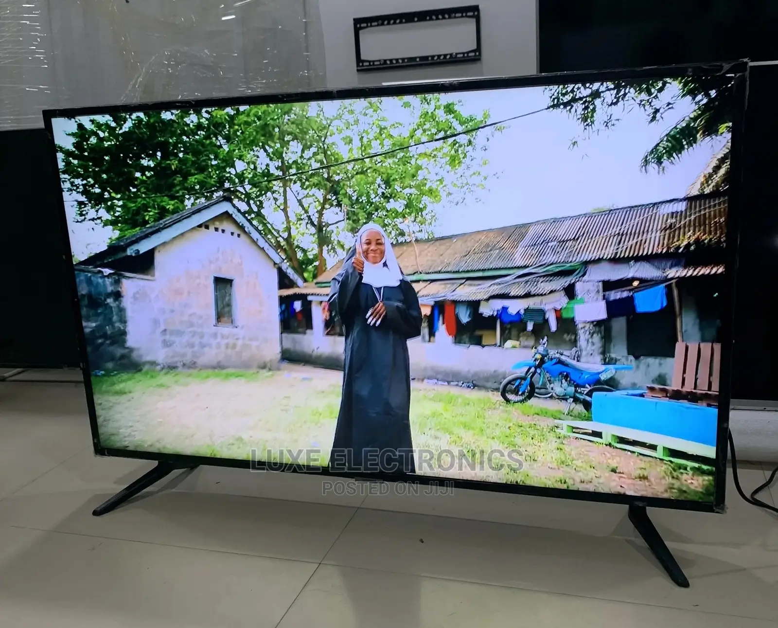 Uk Used Samsung 43 Inches Uhd HDR Smart Tv